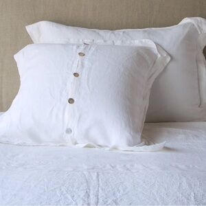 Bella Notte White Linen Euro Shams